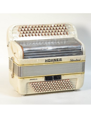 Hohner Italie 96 basses 5 registres